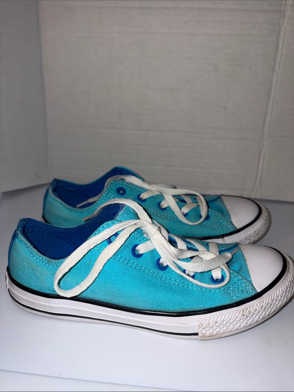 Converse Kids Teal and White Low-Top Canvas Sneakers